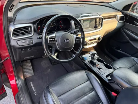 Photos of 2019 Kia Sorento EX Sport Utility 4D for sale in East Stroudsburg, PA at Auto Valley Group