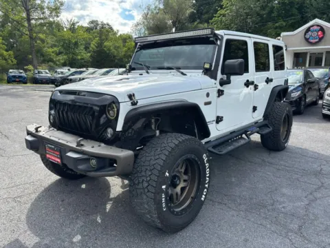 More photos of 2017 Jeep Wrangler Unlimited 75th Anniversary Edition Sport Utility 4D at Auto Valley Group, PA