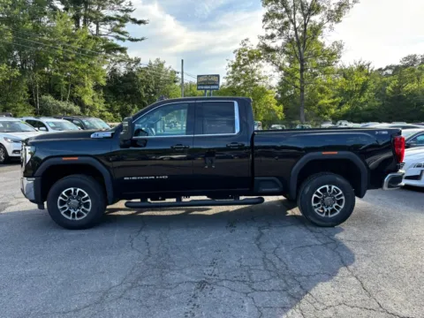 More photos of 2024 GMC Sierra 2500 HD Double Cab SLE Pickup 4D 6 1/2 ft at Auto Valley Group, PA