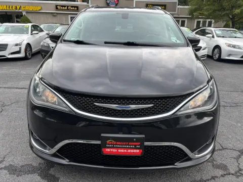 Another view of 2018 Chrysler Pacifica Touring L Minivan 4D for sale in East Stroudsburg, PA at Auto Valley Group