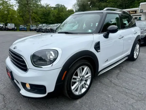 More photos of 2017 MINI Countryman Cooper ALL4 Hatchback 4D at Auto Valley Group, PA