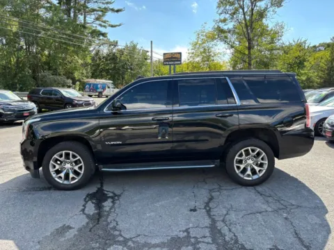More photos of 2019 GMC Yukon SLT Standard Edition Sport Utility 4D at Auto Valley Group, PA