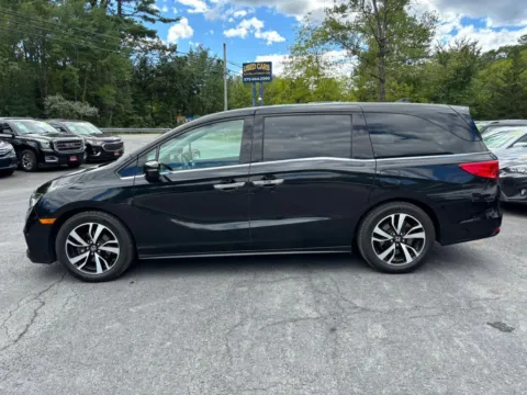 More photos of 2018 Honda Odyssey Elite Minivan 4D at Auto Valley Group, PA