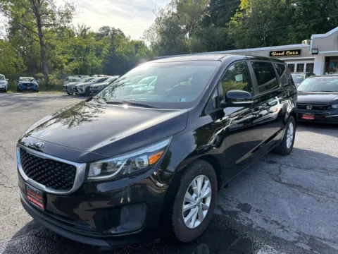 More photos of 2018 Kia Sedona LX Minivan 4D at Auto Valley Group, PA