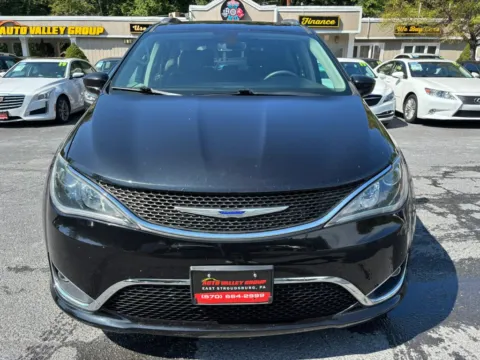 Another view of 2019 Chrysler Pacifica Touring L Minivan 4D for sale in East Stroudsburg, PA at Auto Valley Group
