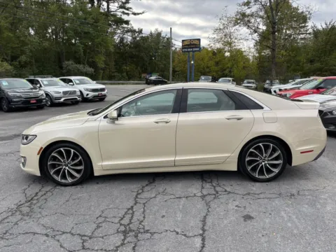 More photos of 2018 Lincoln MKZ Select Sedan 4D at Auto Valley Group, PA