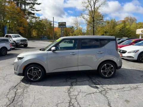 More photos of 2023 Kia Soul EX Wagon 4D at Auto Valley Group, PA