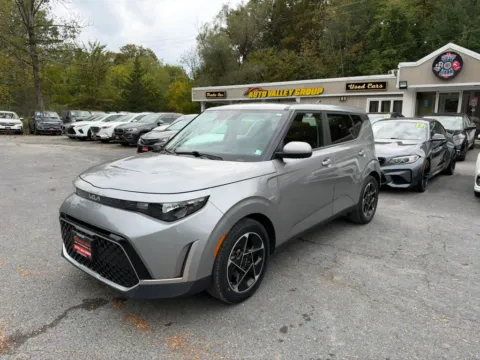 More photos of 2023 Kia Soul EX Wagon 4D at Auto Valley Group, PA