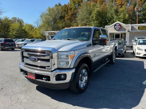 More photos of 2015 Ford F250 Super Duty Crew Cab Lariat Pickup 4D 6 3/4 ft at Auto Valley Group, PA
