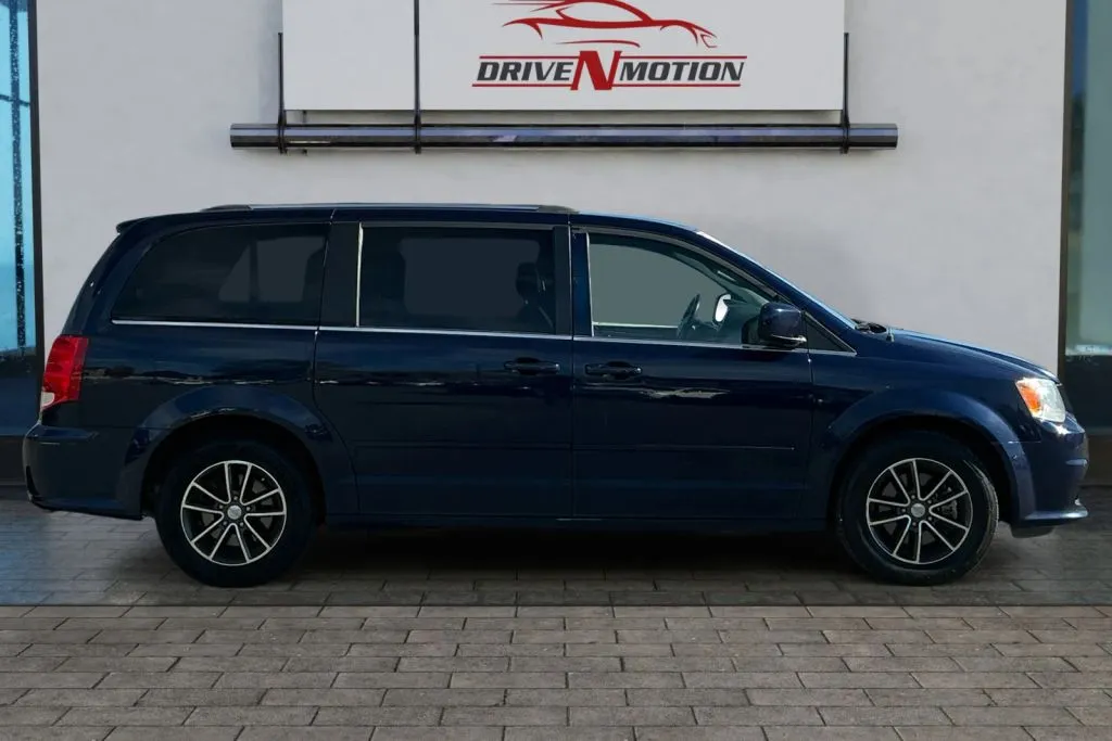 Photos of 2017 Dodge Grand Caravan Passenger SXT Minivan 4D for sale in Rio Rancho, NM at Drive N-Motion Rio Rancho