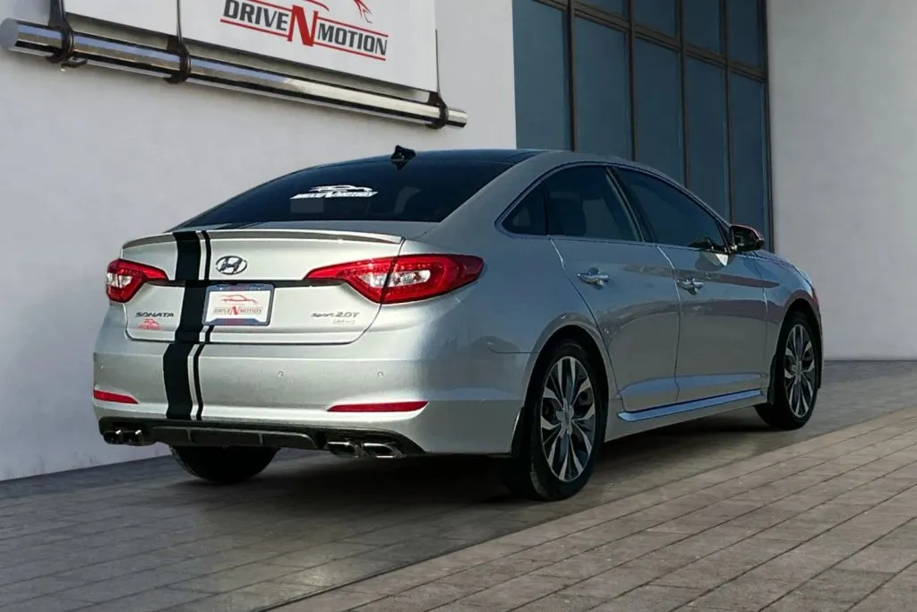 Another view of 2015 Hyundai Sonata Limited 2.0T Sedan 4D for sale in Rio Rancho, NM at Drive N-Motion Rio Rancho