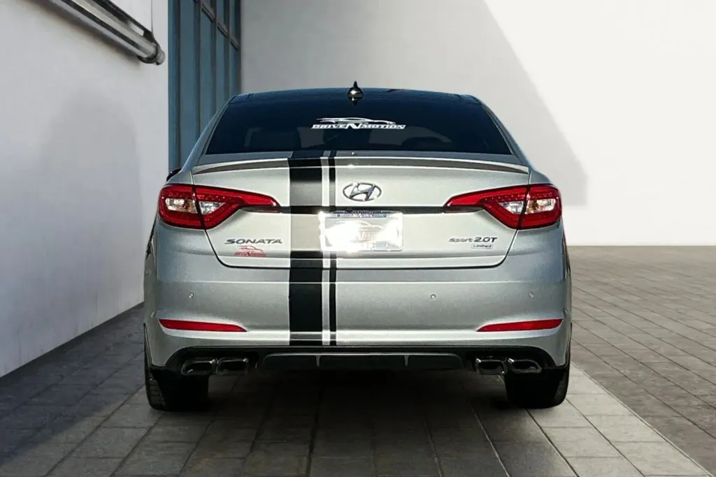 More photos of 2015 Hyundai Sonata Limited 2.0T Sedan 4D at Drive N-Motion Rio Rancho, NM