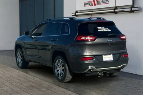 More photos of 2014 Jeep Cherokee Limited Sport Utility 4D at Drive N-Motion Rio Rancho, NM