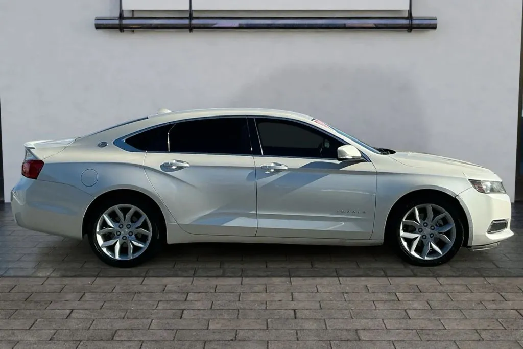 Another view of 2014 Chevrolet Impala LT Sedan 4D for sale in Rio Rancho, NM at Drive N-Motion Rio Rancho