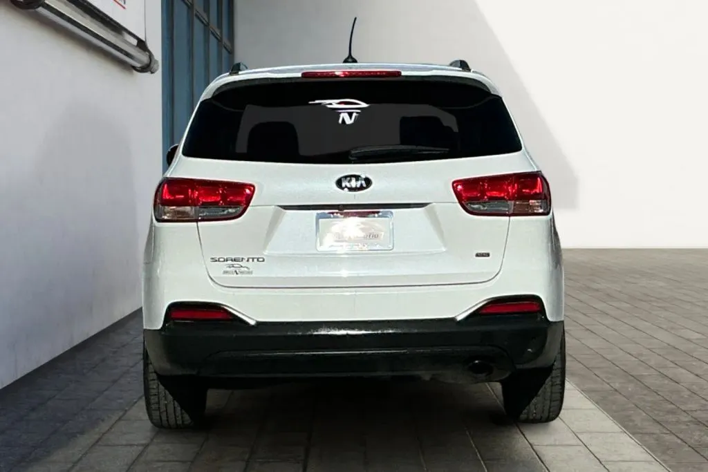 More photos of 2017 Kia Sorento LX Sport Utility 4D at Drive N-Motion Rio Rancho, NM