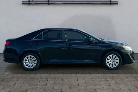 Another view of 2014 Toyota Camry LE Sedan 4D for sale in Rio Rancho, NM at Drive N-Motion Rio Rancho