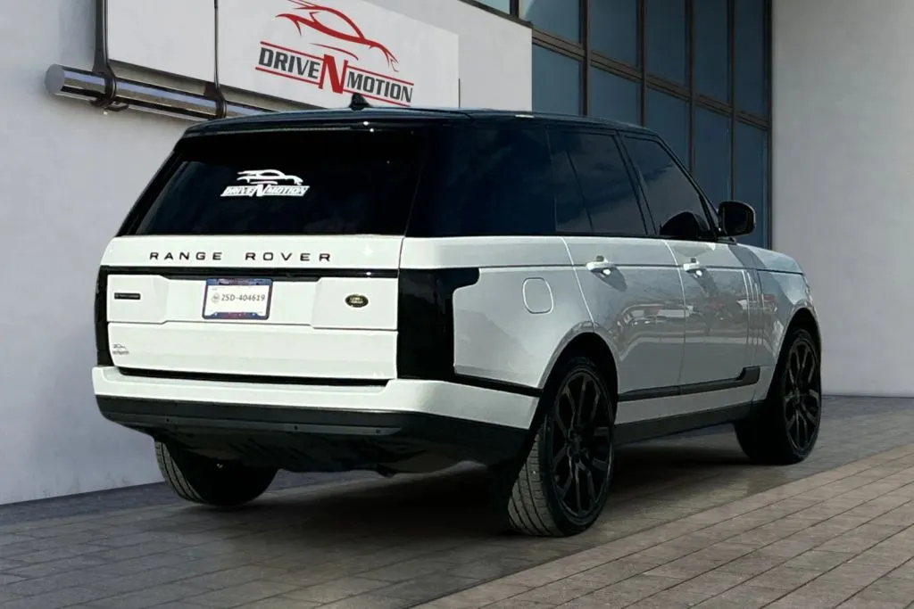 More photos of 2015 Land Rover Range Rover Supercharged Sport Utility 4D at Drive N-Motion Rio Rancho, NM