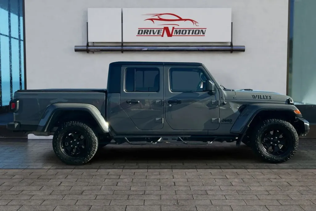 Photos of 2022 Jeep Gladiator Willys Pickup 4D 5 ft for sale in Rio Rancho, NM at Drive N-Motion Rio Rancho