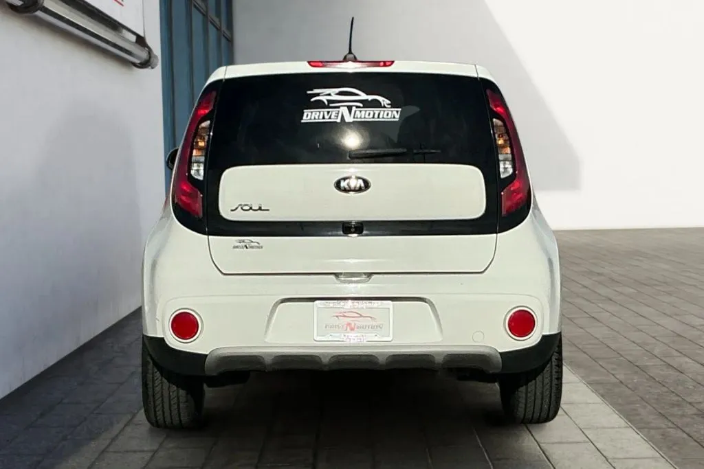 More photos of 2019 Kia Soul + Wagon 4D at Drive N-Motion Rio Rancho, NM