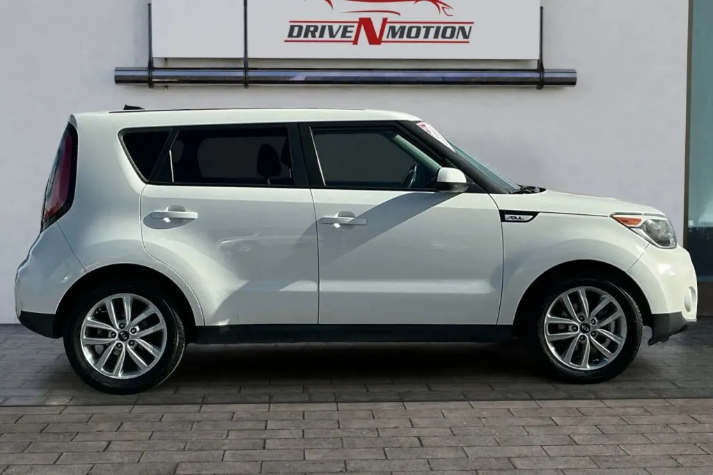 Photos of 2019 Kia Soul + Wagon 4D for sale in Rio Rancho, NM at Drive N-Motion Rio Rancho