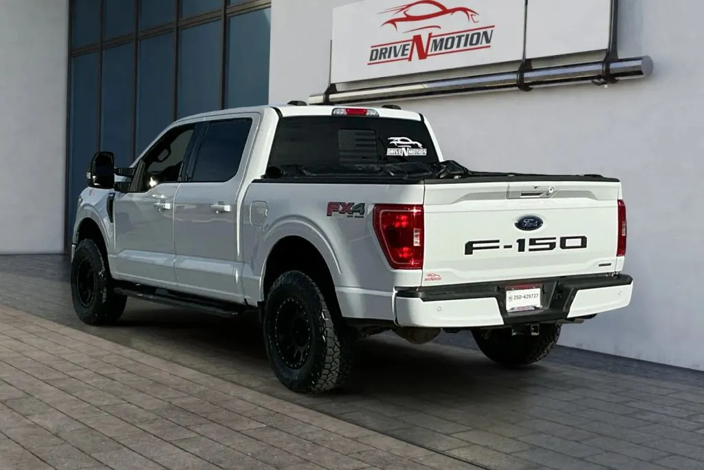 More photos of 2021 Ford F-150 SuperCrew Cab XLT Pickup 4D 5 1/2 ft at Drive N-Motion Rio Rancho, NM