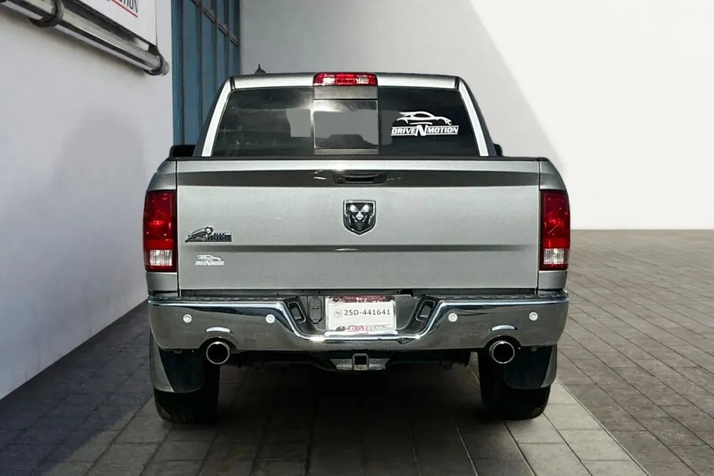 More photos of 2019 Ram 1500 Classic Crew Cab Big Horn Pickup 4D 5 1/2 ft at Drive N-Motion Rio Rancho, NM