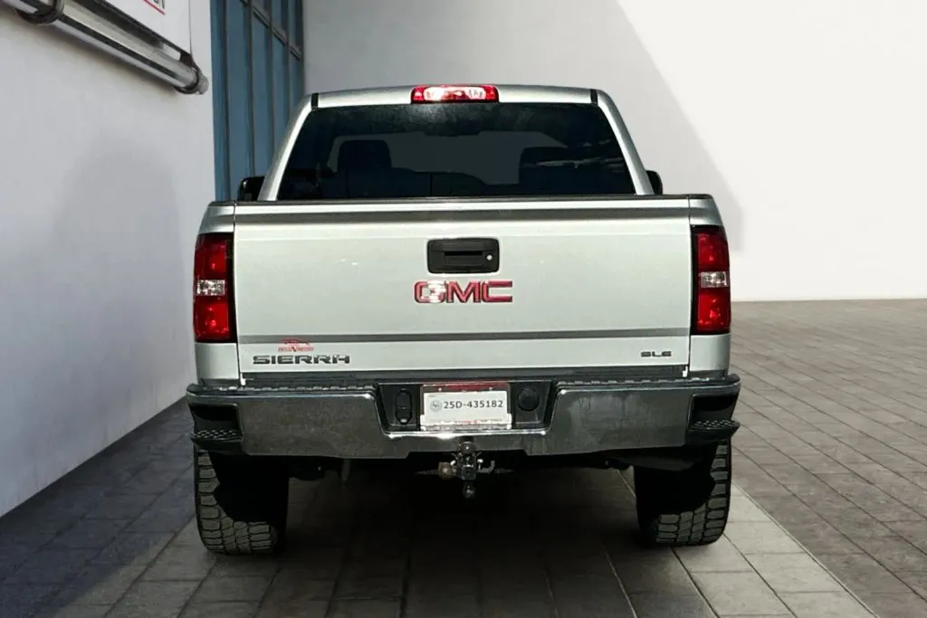 More photos of 2017 GMC Sierra 1500 Crew Cab SLE Pickup 4D 5 3/4 ft at Drive N-Motion Rio Rancho, NM