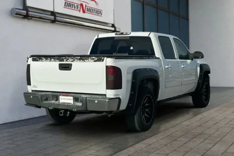 More photos of 2011 Chevrolet Silverado 1500 Crew Cab LT Pickup 4D 5 3/4 ft at Drive N-Motion Rio Rancho, NM