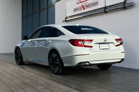 More photos of 2020 Honda Accord EX-L Sedan 4D at Drive N-Motion Rio Rancho, NM