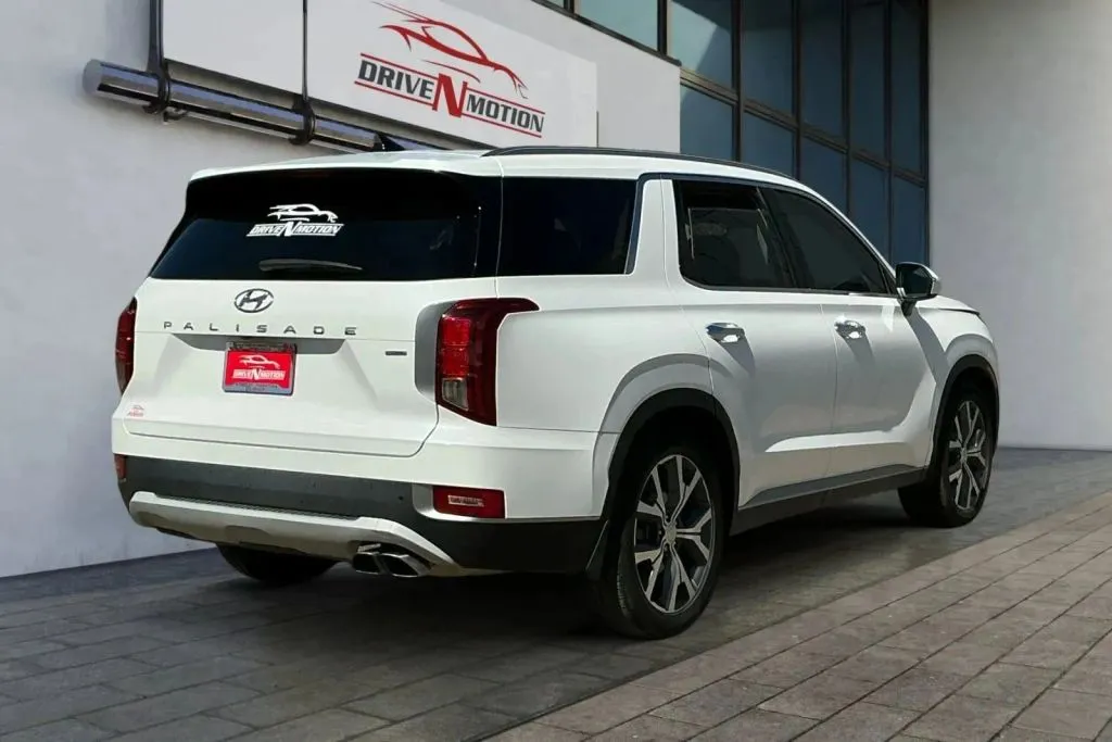 More photos of 2021 Hyundai Palisade SEL Sport Utility 4D at Drive N-Motion Rio Rancho, NM