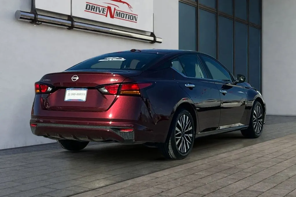 More photos of 2024 Nissan Altima 2.5 SV Sedan 4D at Drive N-Motion Rio Rancho, NM