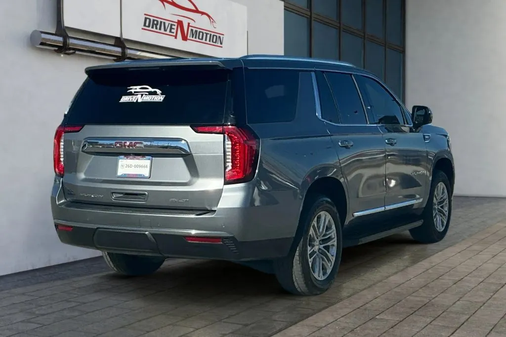 More photos of 2021 GMC Yukon SLT Sport Utility 4D at Drive N-Motion Rio Rancho, NM