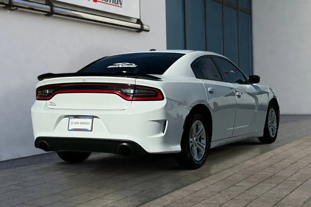 More photos of 2020 Dodge Charger SXT Sedan 4D at Drive N-Motion Rio Rancho, NM