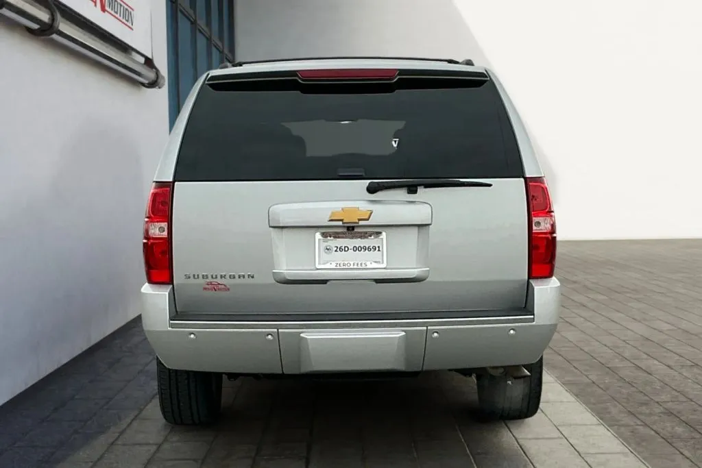 More photos of 2013 Chevrolet Suburban 1500 LTZ Sport Utility 4D at Drive N-Motion Rio Rancho, NM