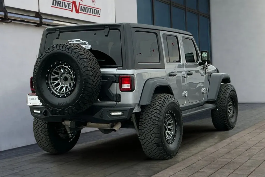 More photos of 2019 Jeep Wrangler Unlimited Sport S Sport Utility 4D at Drive N-Motion Rio Rancho, NM