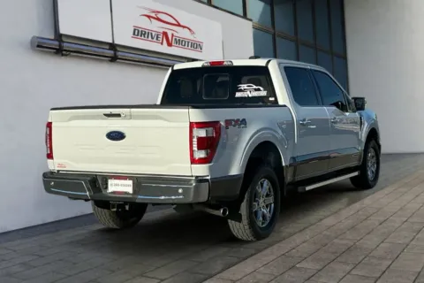 More photos of 2022 Ford F-150 SuperCrew Cab Lariat Pickup 4D 5 1/2 ft at Drive N-Motion Rio Rancho, NM