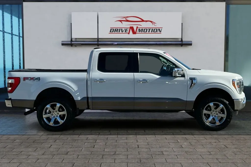 Another view of 2021 Ford F-150 SuperCrew Cab Lariat Pickup 4D 5 1/2 ft for sale in Rio Rancho, NM at Drive N-Motion Rio Rancho