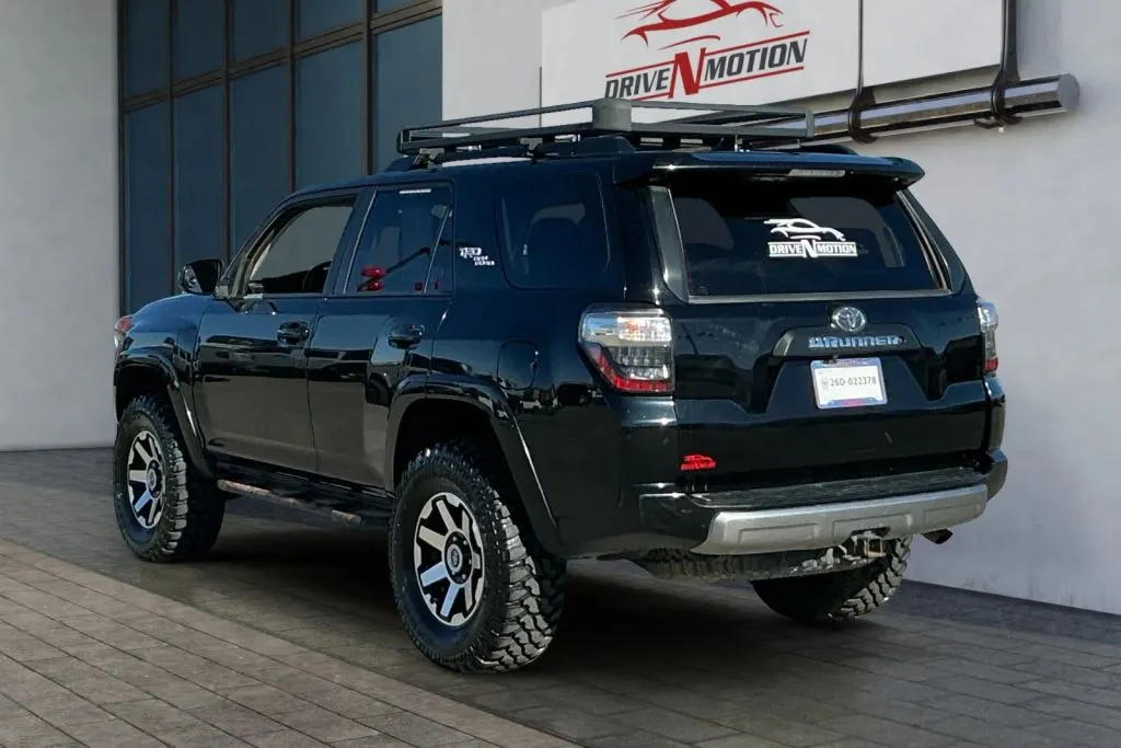 More photos of 2019 Toyota 4Runner TRD Off-Road Sport Utility 4D at Drive N-Motion Rio Rancho, NM