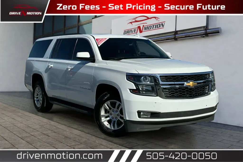 White 2018 Chevrolet Suburban LT Sport Utility 4D for sale in Rio Rancho, NM