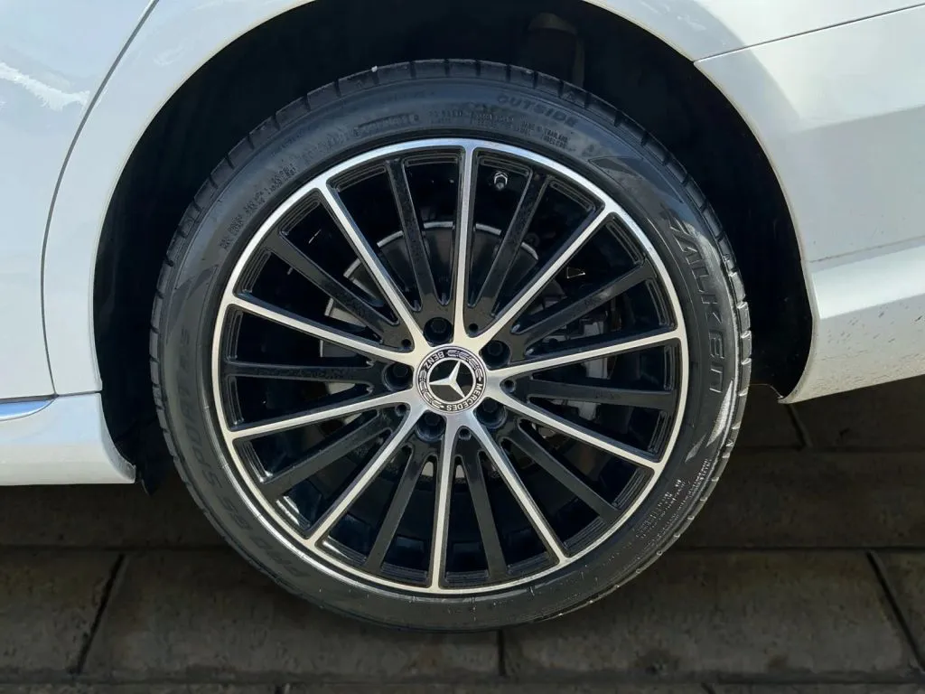 2019 Mercedes-Benz C-Class Sedan C300 - Photo 17