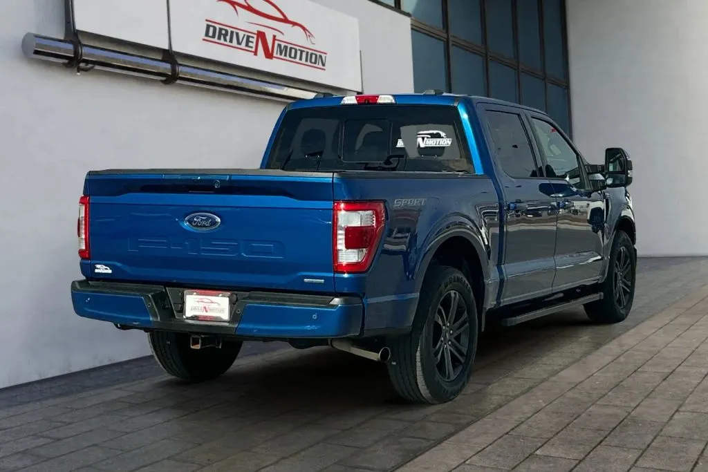 More photos of 2022 Ford F-150 SuperCrew Cab Lariat Pickup 4D 5 1/2 ft at Drive N-Motion Rio Rancho, NM