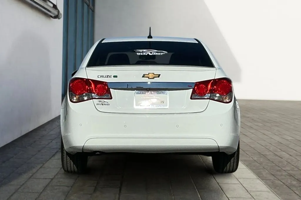 More photos of 2014 Chevrolet Cruze eco Sedan 4D at Drive N-Motion Rio Rancho, NM