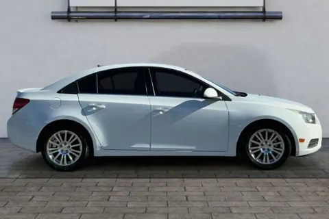 Another view of 2014 Chevrolet Cruze eco Sedan 4D for sale in Rio Rancho, NM at Drive N-Motion Rio Rancho