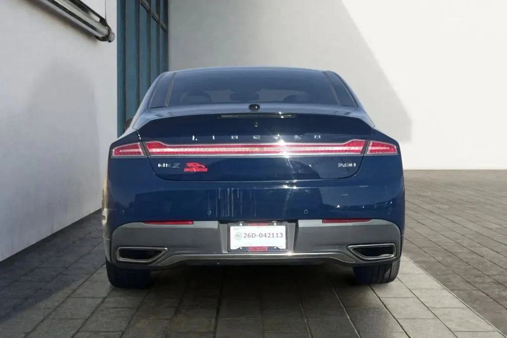 More photos of 2019 Lincoln MKZ Hybrid Reserve II Sedan 4D at Drive N-Motion Rio Rancho, NM