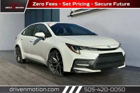 White 2020 Toyota Corolla SE Sedan 4D for sale in Rio Rancho, NM