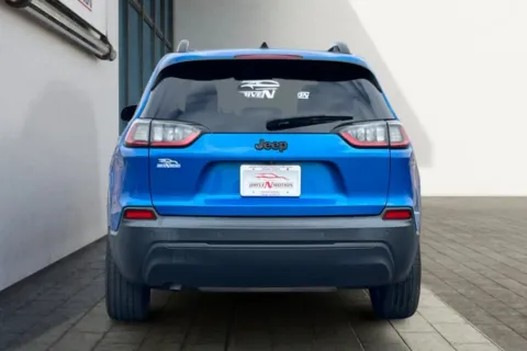 More photos of 2020 Jeep Cherokee Altitude Sport Utility 4D at Drive N-Motion Rio Rancho, NM