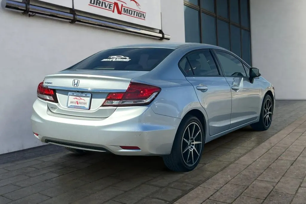 More photos of 2013 Honda Civic LX Sedan 4D at Drive N-Motion Rio Rancho, NM