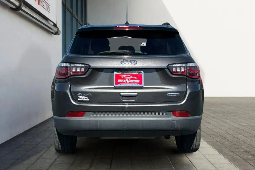 More photos of 2018 Jeep Compass Latitude Sport Utility 4D at Drive N-Motion Rio Rancho, NM