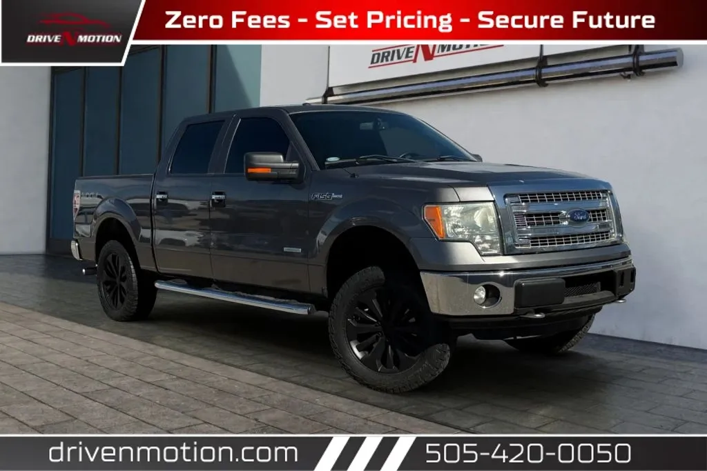 Gray 2013 Ford F-150 SuperCrew Cab XLT Pickup 4D 5 1/2 ft for sale in Rio Rancho, NM