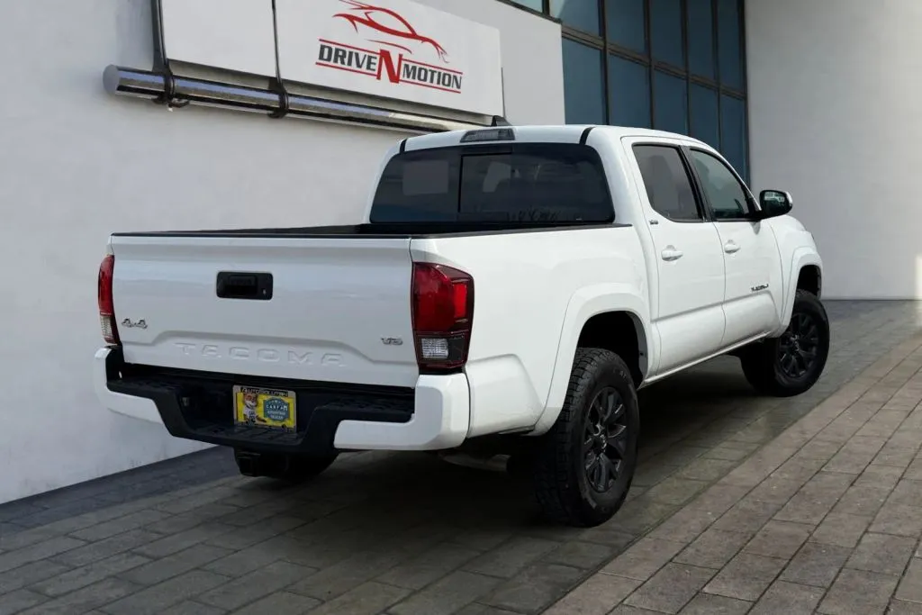 More photos of 2022 Toyota Tacoma Double Cab SR5 Pickup 4D 5 ft at Drive N-Motion Rio Rancho, NM